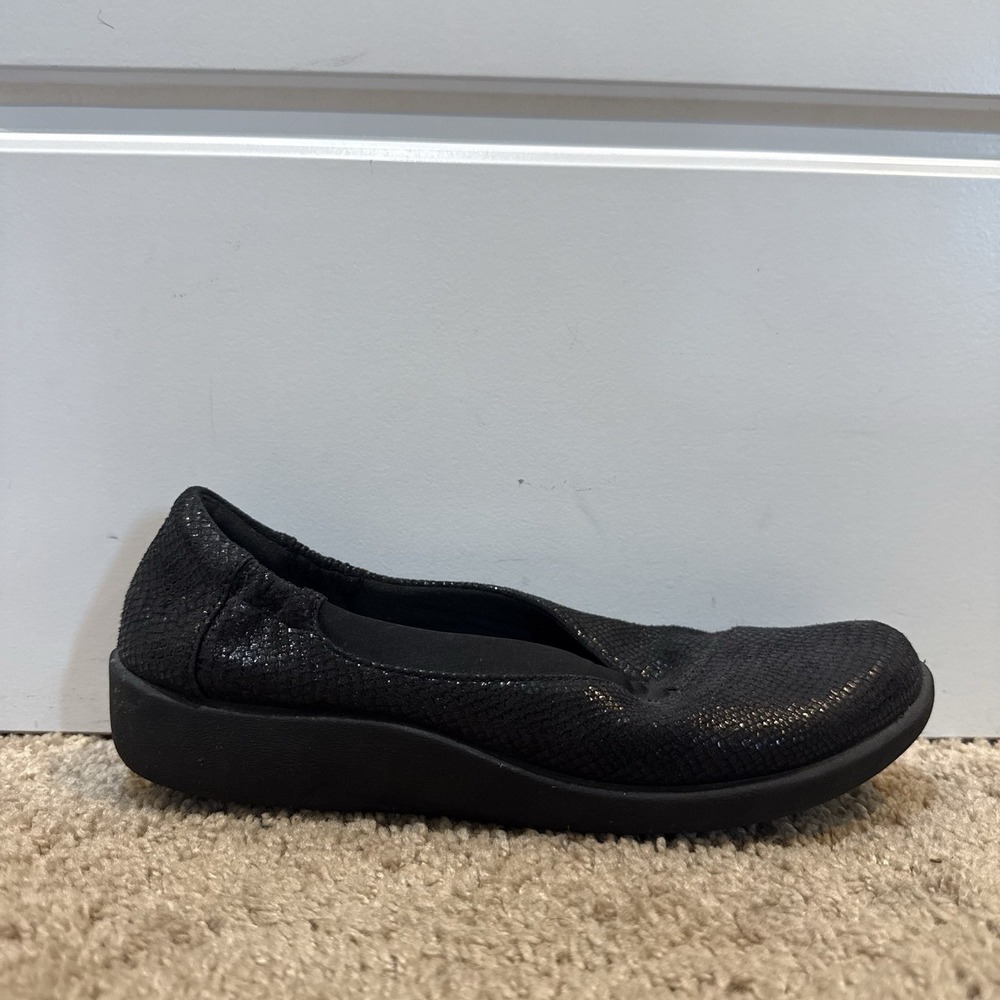Clarks Shoes Womens Size 8 Black Cloudsteppers Ballet Flats Slip On Comfort